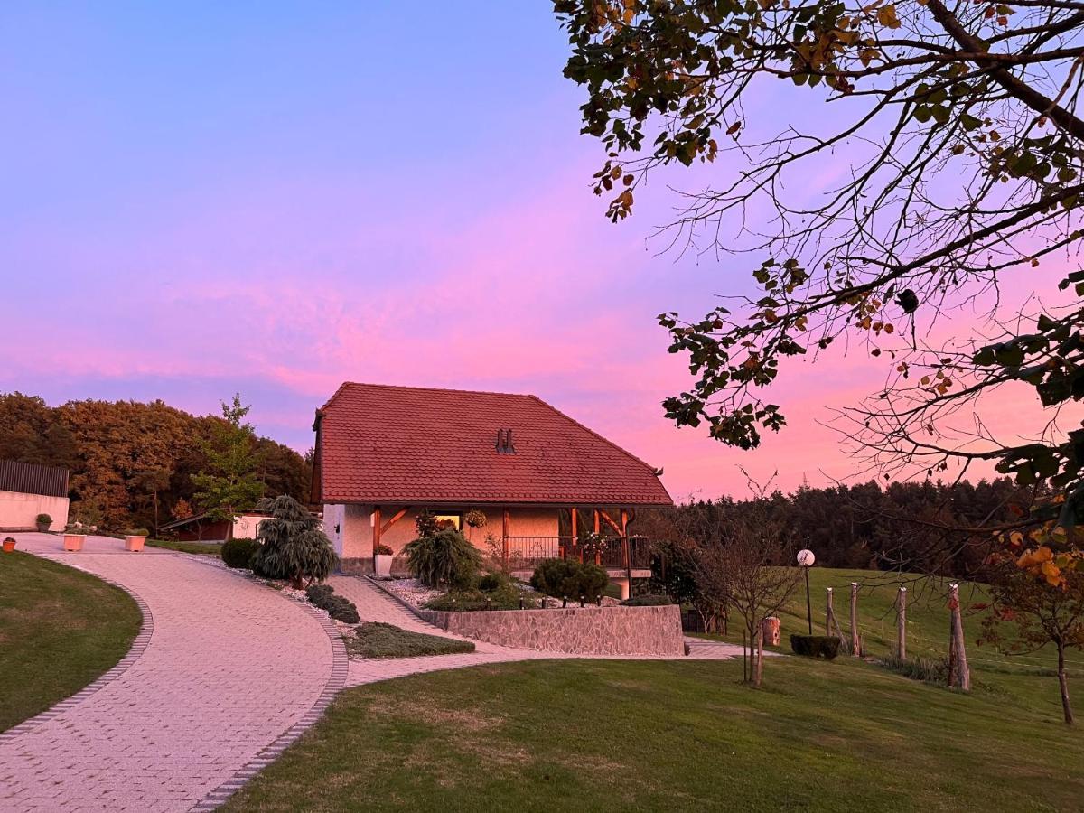 Holiday Home Dobrotin Vojnik ภายนอก รูปภาพ