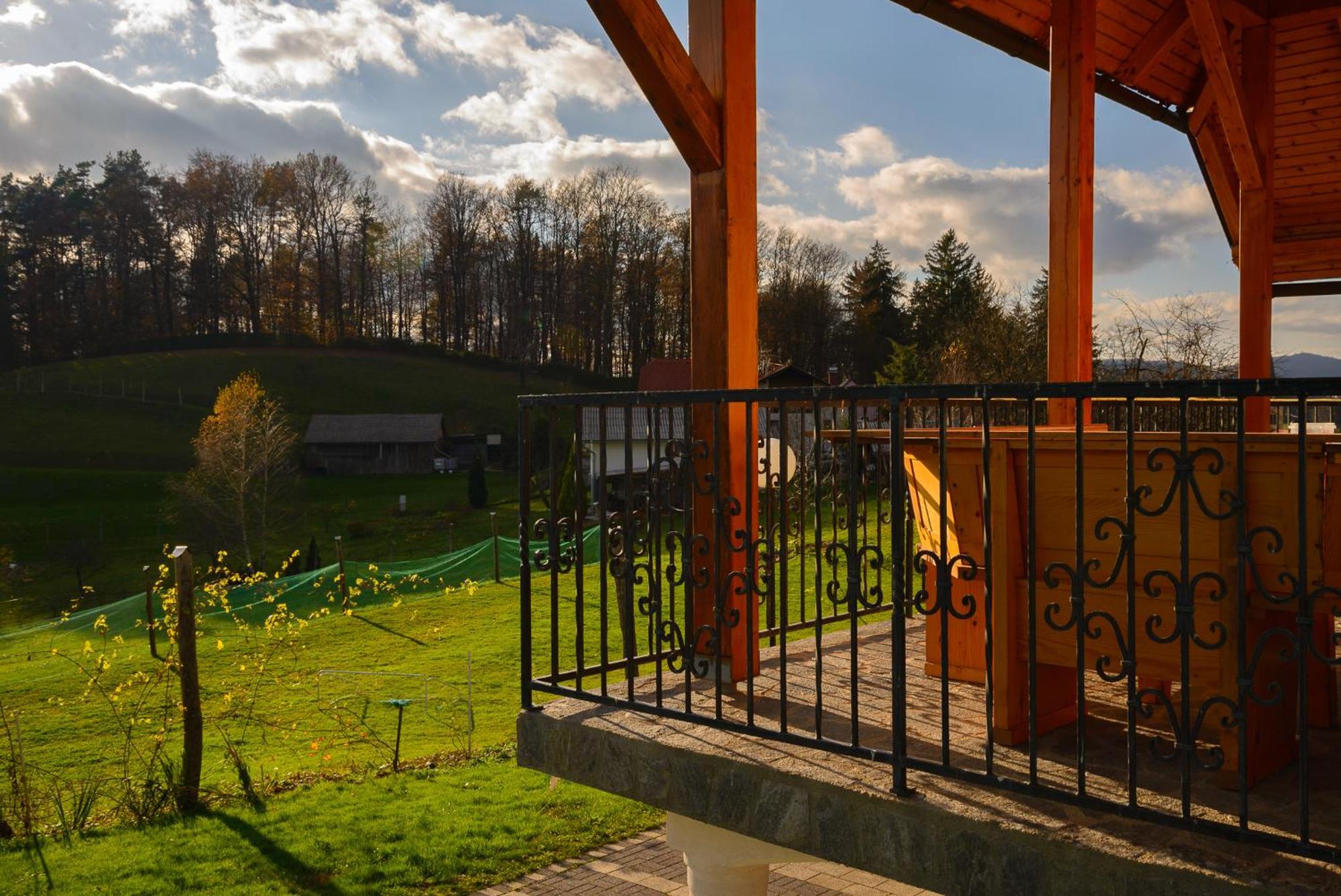 Holiday Home Dobrotin Vojnik ภายนอก รูปภาพ